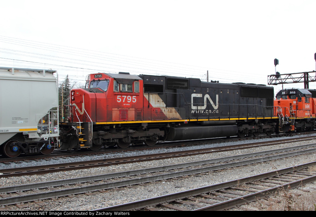 CN 5795